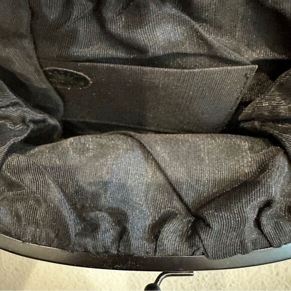 Vintage | deep green satin bag on a chain with the 1987 opera ticket - Picture 10 of 14